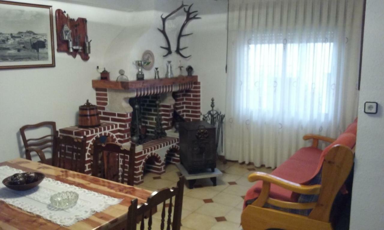 Casa Rosalia Apartment Bronchales Exterior photo